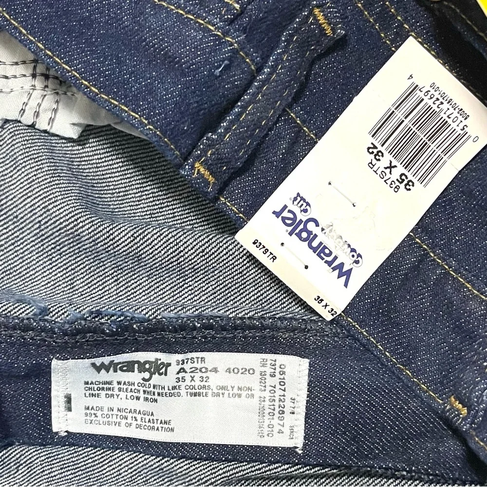 NWT Wrangler Slim Fit Jeans - Cowboy Cut & Stretchy - Size 35 | 32